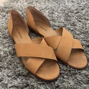 Lucky Strap Flats